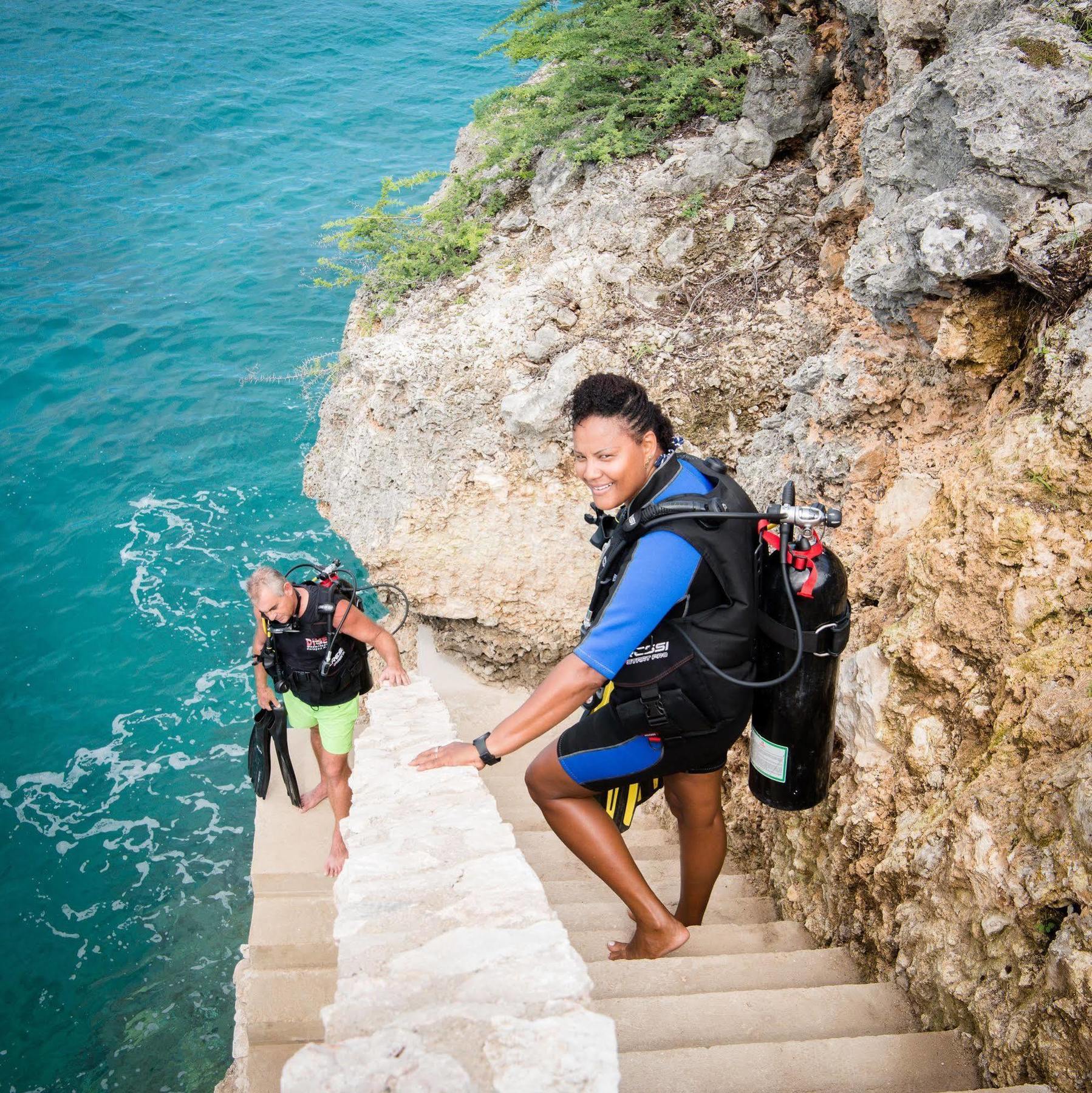 Lagun Blou Dive And Beach Resort ภายนอก รูปภาพ
